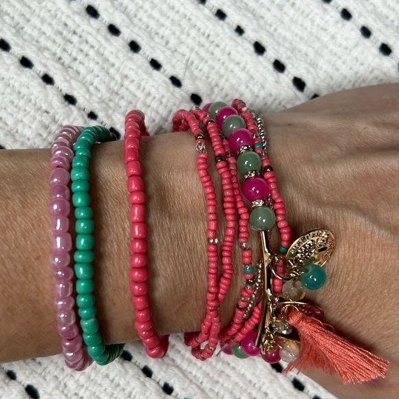 Boho Multi-Color Bead Bracelet Set,elastic stretch bracelets, charms,red tassel - Picture 2 of 2